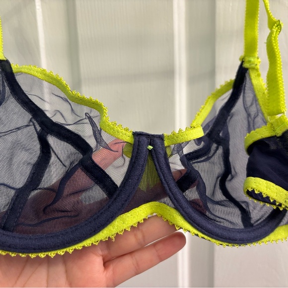 Claudette matching bra and panty set | size S panty and 32D bra | navy and neon - Picture 9 of 9